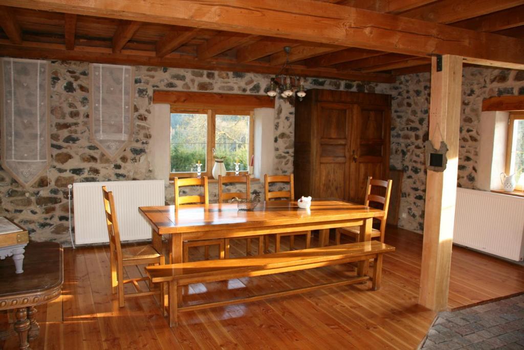 Chambres D'Hotes La Cime Beaujolaise Poule-lès-Écharmeaux Zewnętrze zdjęcie